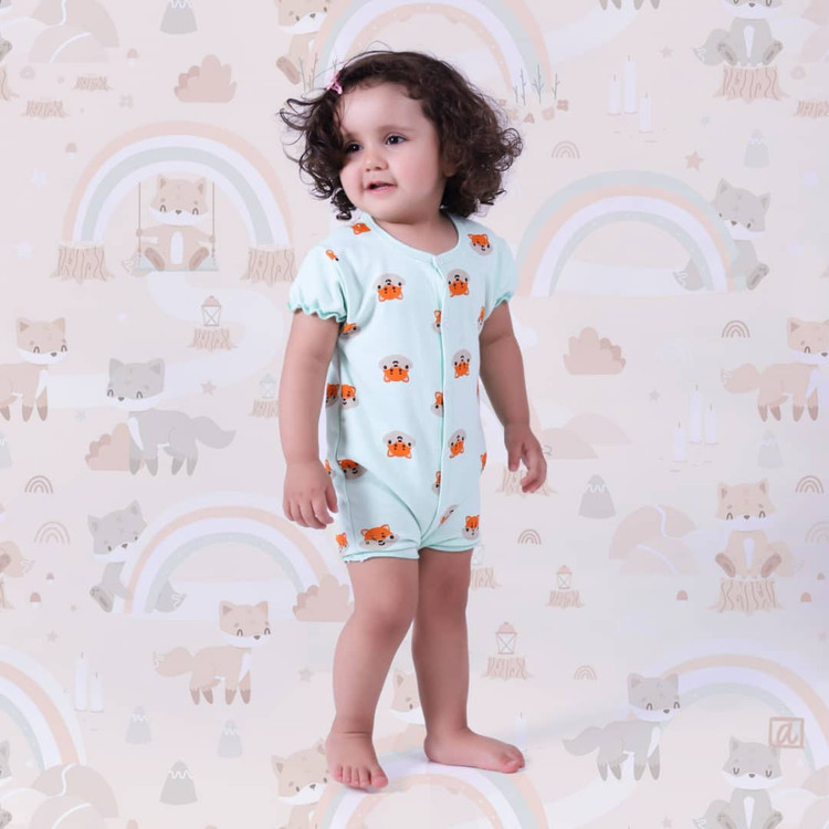 خرید رامپر نوزادی پنبه دخترانه طرح روباه مناسب برای سایز نوزاد تا سه سال رنگبندی ندارد