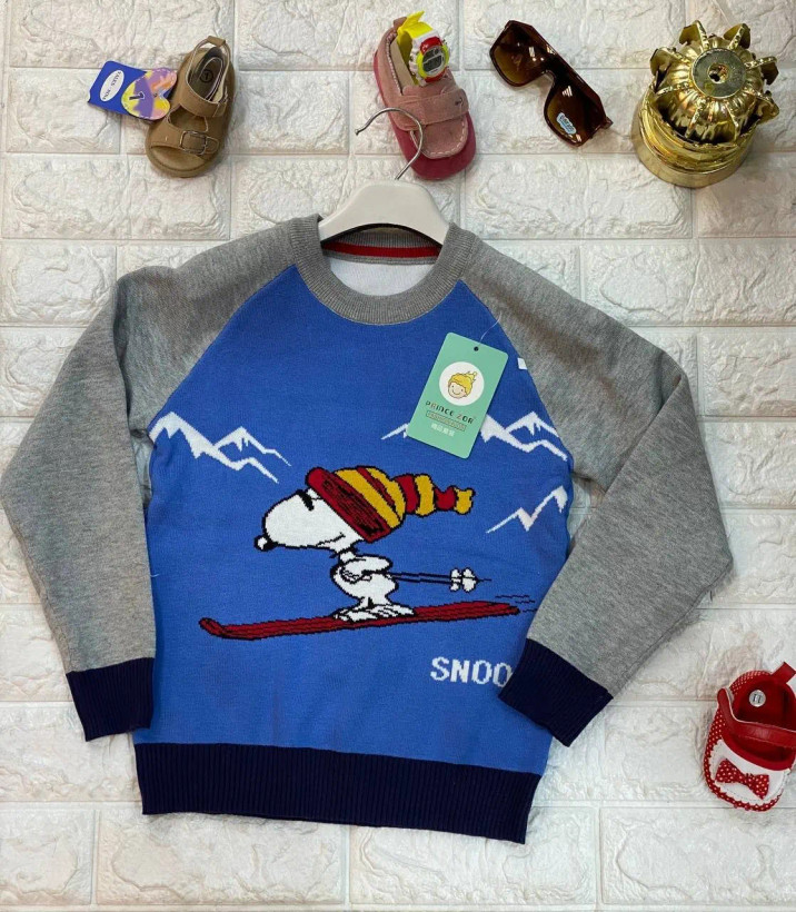 خرید بلوز بافت گپ بچگانه پسرانه طرح اسنوپی در سایزبندی 110 الی 150 مناسب سنین 1 تا 6 سال