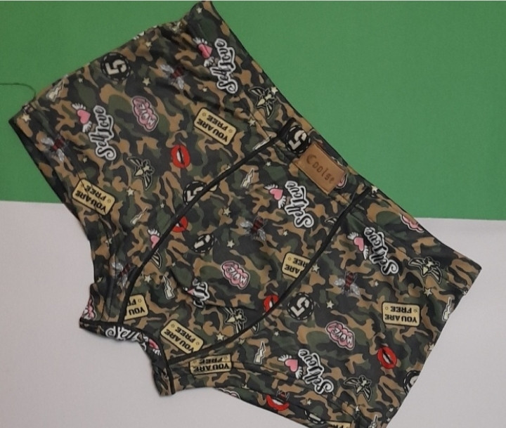 شورت برند کولسی سایز دو ایکس لارج ارتشی