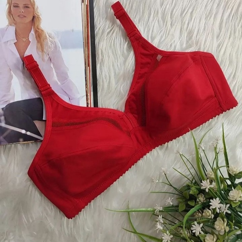 سوتین ژورداردار نخی پنبه ای سایزبندی۷۵ تا ۹۰ رنگبندی۸رنگ متنوع