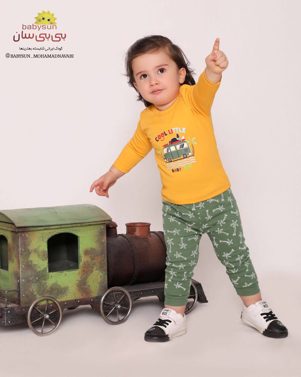 خرید لباس سرویس تکه باز پنبه نوزادی پسرانه طرح فولکس سایز 1 تا 4 مناسب نوزاد تا 18 ماه