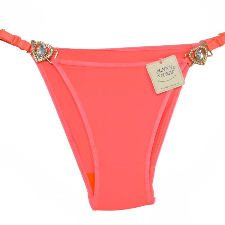 شورت فانتزی نگینی