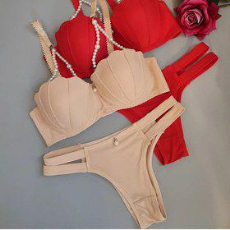 ست اسفنجی مرواریدی فنردار رنگبندی: سفید، مشکی، کرم و قرمز سایزبندی: ۸۰، ۸۵، ۹۰، ۹۵ کاپ C