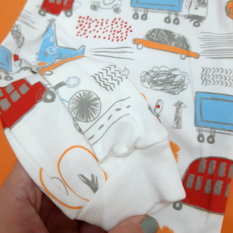 خرید سرهمی پنبه وارداتی چاپ نقاشی مناسب نوزاد 3 تا 9 ماه با بهترین قیمت از پوشاک بی بی ست