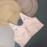 نیم تنه جلو دکمه کرمی