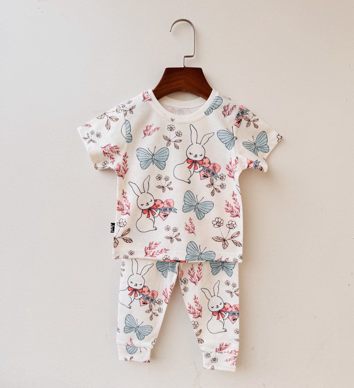 خرید اینترنتی ست راحتی بچگانه پنبه طرح خرگوش و پروانه سایزبندی 35 تا 50 مناسب 1 تا 5 سالگی