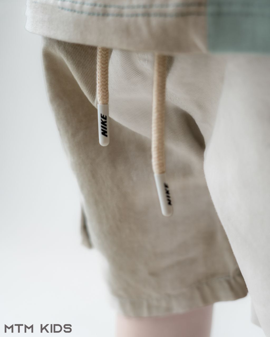 تیشرت و شلوارک بچگانه نایکی جنس تیشرت پنبه و شلوارک کتان جیبدار رنگبندی شاد سایز 40 تا 55