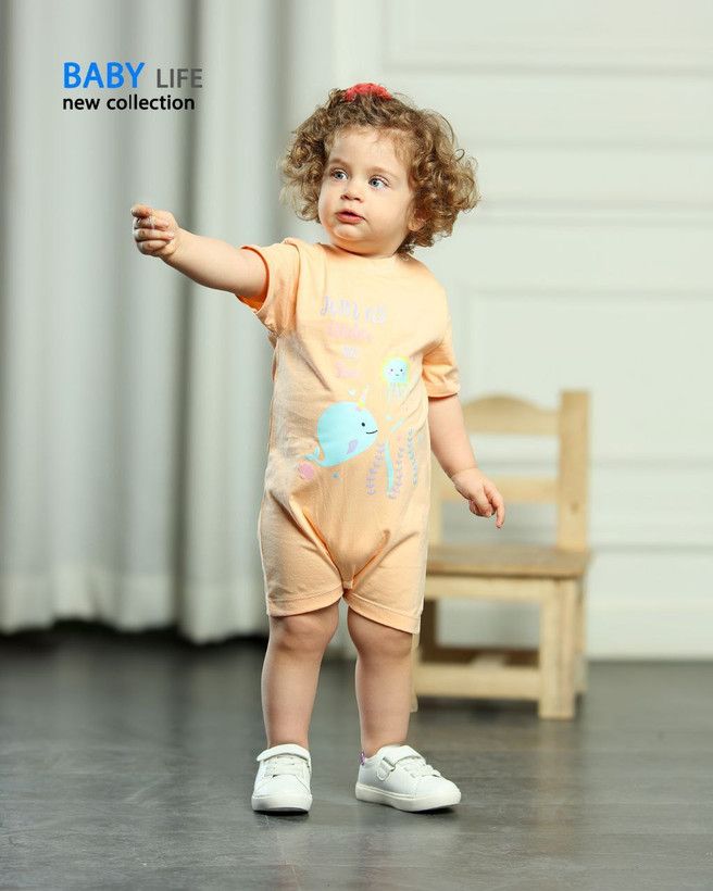 رامپر دخترونه پنبه طرح اقیانوس سایزبندی 1 تا 4 مناسب نوزاد تا یکسال و نیم رنگبندی گلبهی