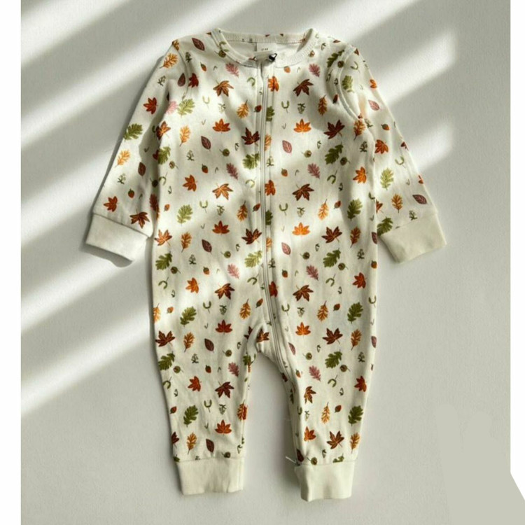 خرید سرهمی زیپی نخی برگ ریزون از برند h&m مناسب نوزاد بدو تولد تا 3 سالگی رنگبندی ندارد