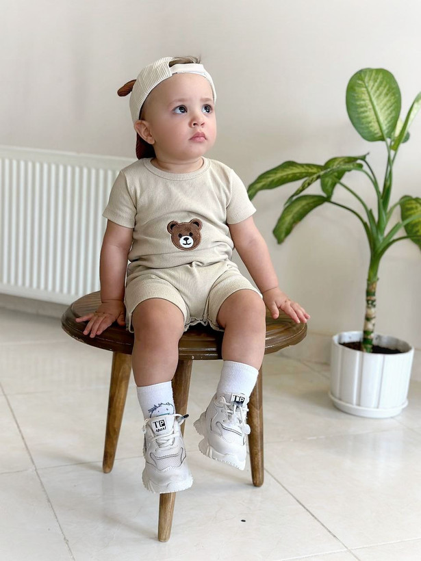 خرید رامپر نوزادی پارچه بیسکوییتی خنک گلدوزی Teddy | مناسب 3 تا 24 ماهگی