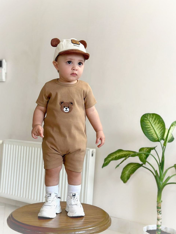 خرید رامپر نوزادی پارچه بیسکوییتی خنک گلدوزی Teddy | مناسب 3 تا 24 ماهگی