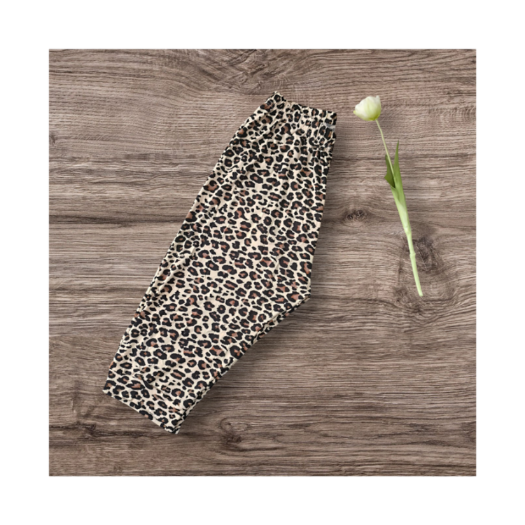 شلوارک پلنگی نرم و لطیف