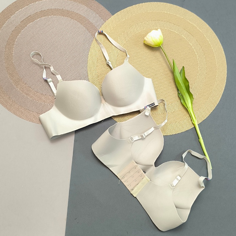 سوتین لیزری اروپایی سبز سدری روشن