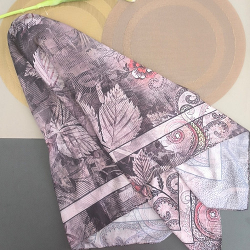 روسری قواره 114 جنس نخی با کیفیت