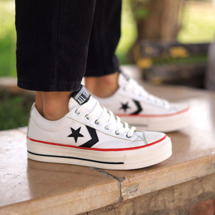 کامورس زنانه