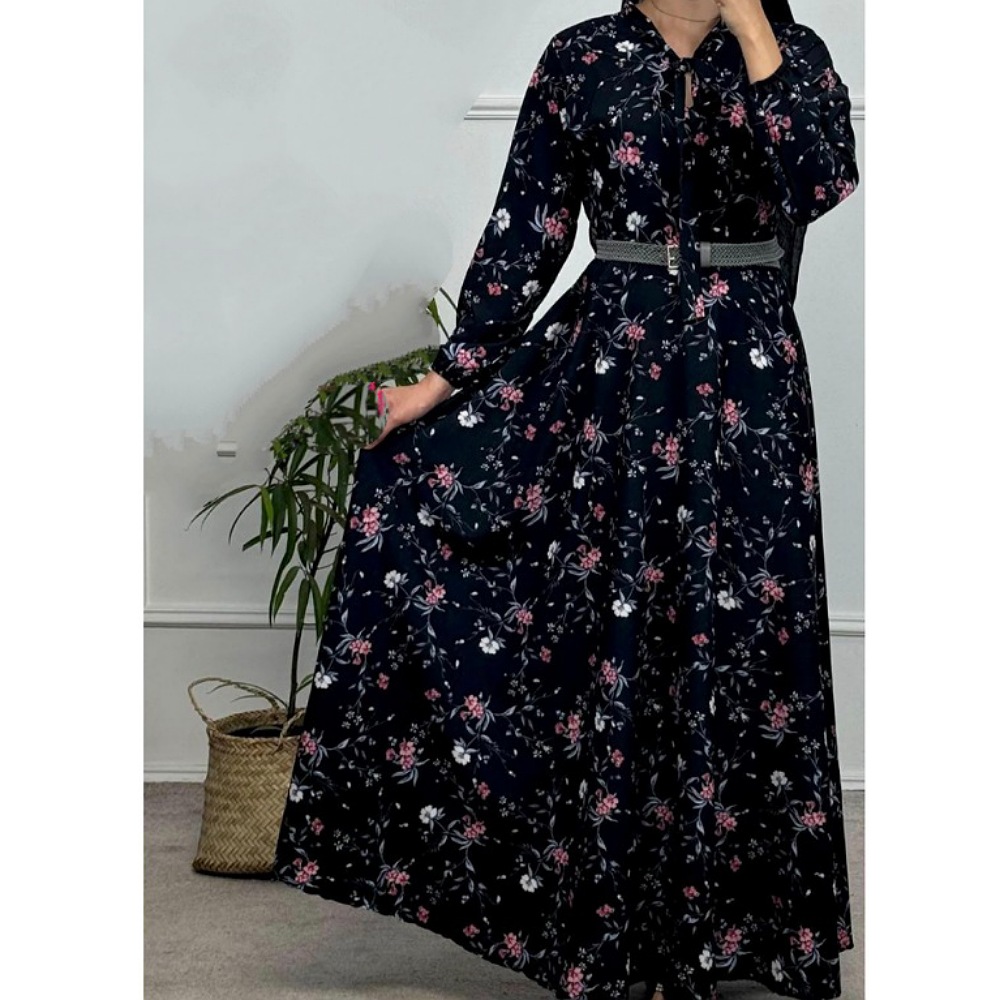 ساحلی گل دار زمینه مشکی گل دار