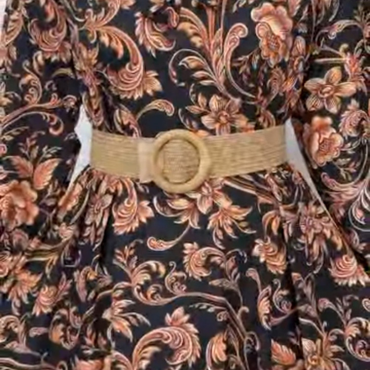 ساحلی کرپ فلور گل مسی