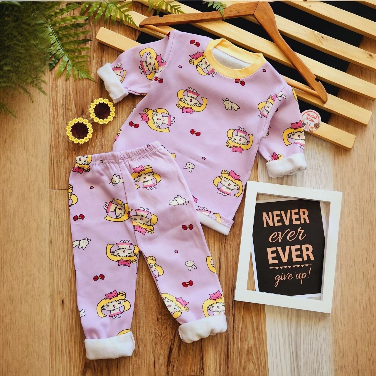 خرید بلوز و شلوار نرمالو | پنبه داخل کرکدار وارداتی گوانگجو | طرح پرنسس صورتی 3 تا 6 سال