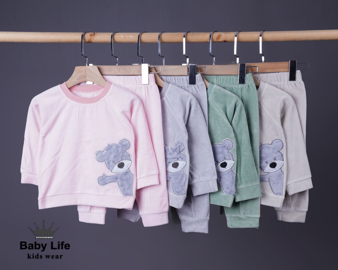 خرید ست بلوز و شلوار مخمل خرس | ست نوزادی 12 ماه تا 3 سال | رنگبندی متنوع | نرم و لطیف