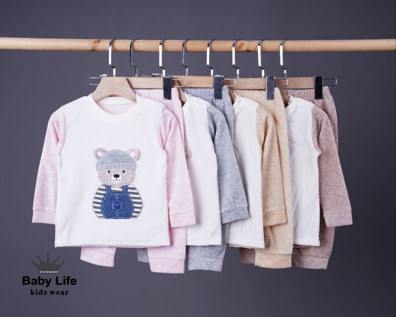 خرید ست بلوز و شلوار مخمل خرس کلاهدار | ست نوزادی 1 تا 3 سال | رنگبندی متنوع | نرم و لطیف