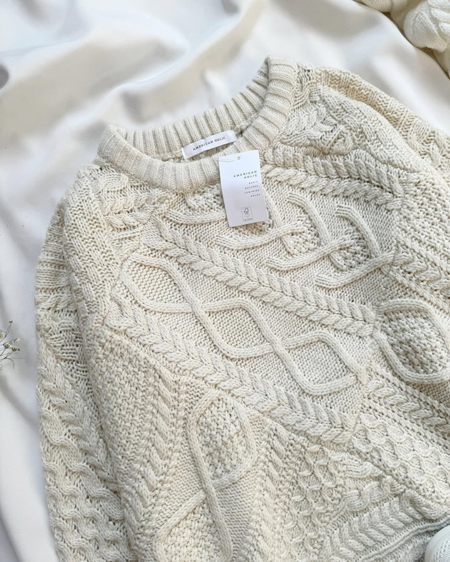 خرید بافت زنانه برند American Holic ژاپن اورجینال | فری سایز و گرم بالا