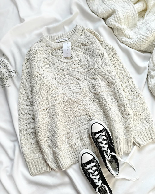 خرید بافت زنانه برند American Holic ژاپن اورجینال | فری سایز و گرم بالا