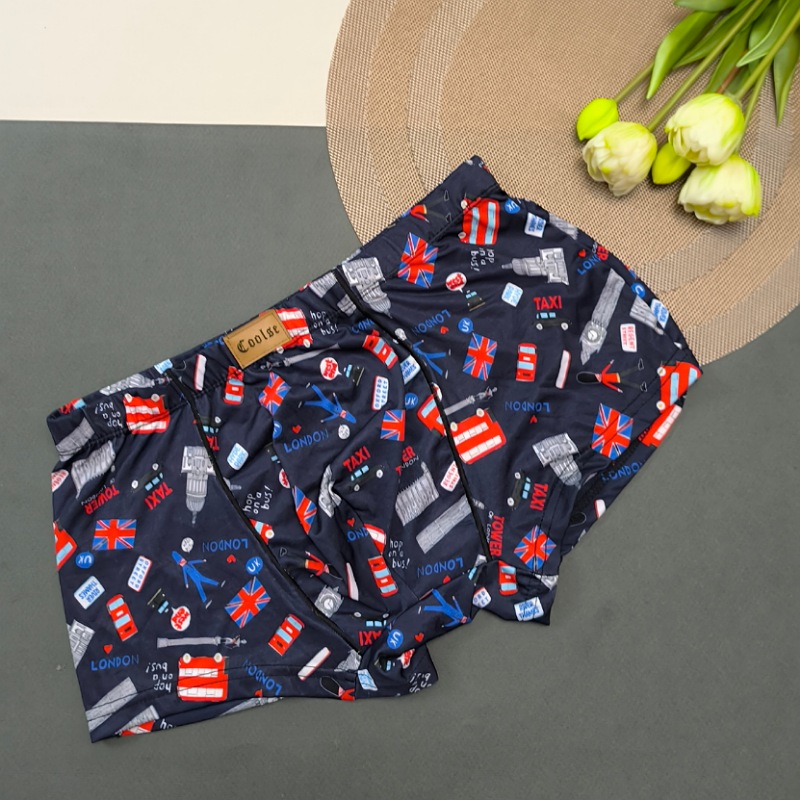 شورت برند کولسی سایز دو ایکس لارج طرح پرچم سورمه ای