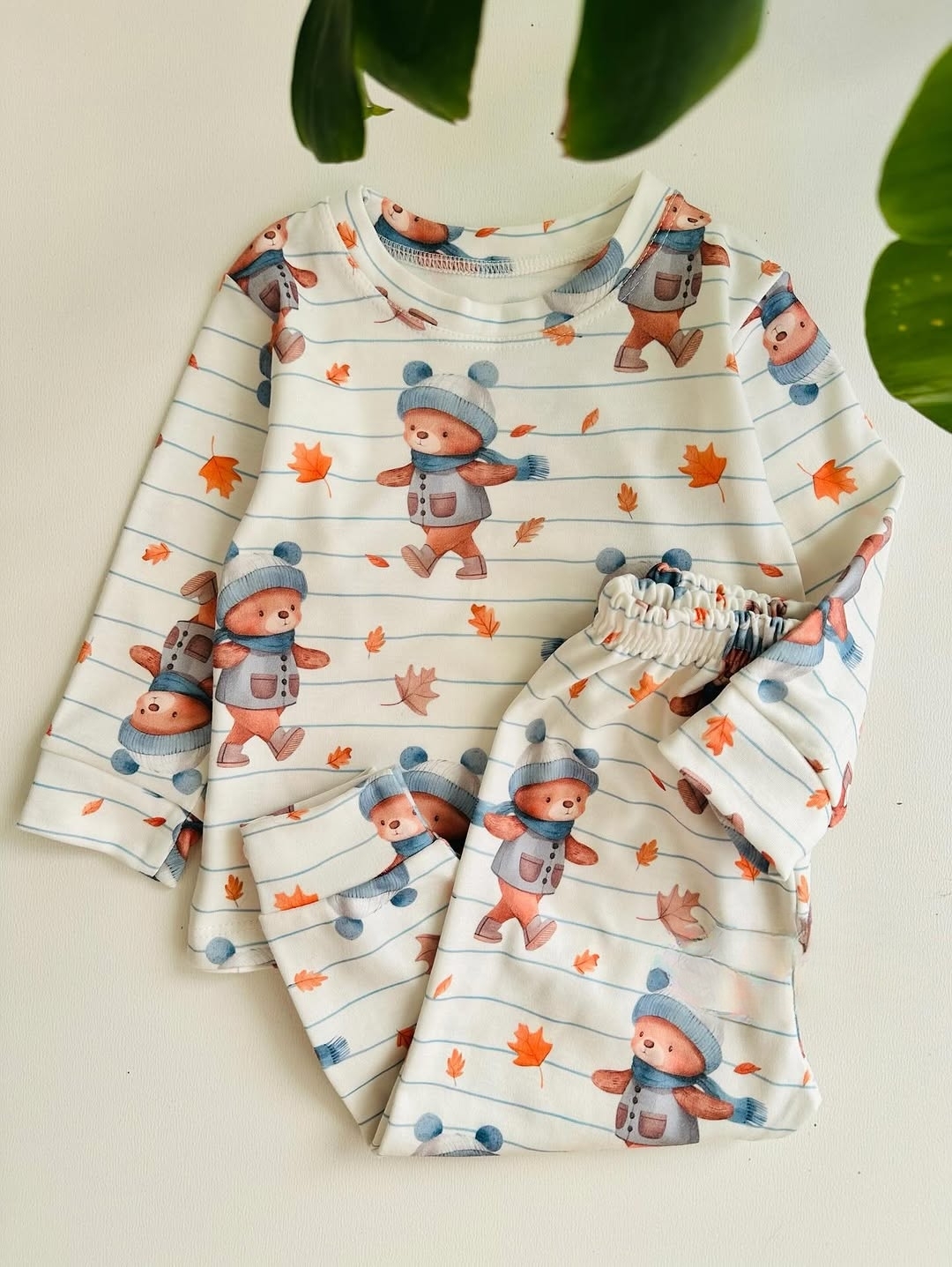 خرید ست لباس راحتی بچگانه آستین بلند با چاپ خرس راه راه/ سایز 35 تا 50 مناسب 1تا 6 سال