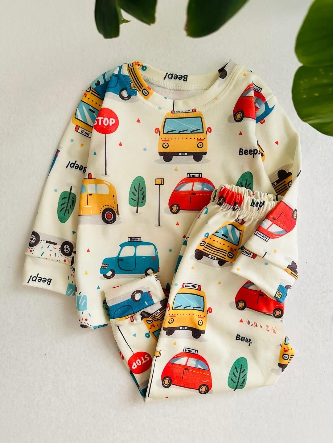 خرید ست لباس راحتی بچگانه آستین بلند با چاپ ماشین / سایز 35 تا 50 مناسب 1تا 6 سال