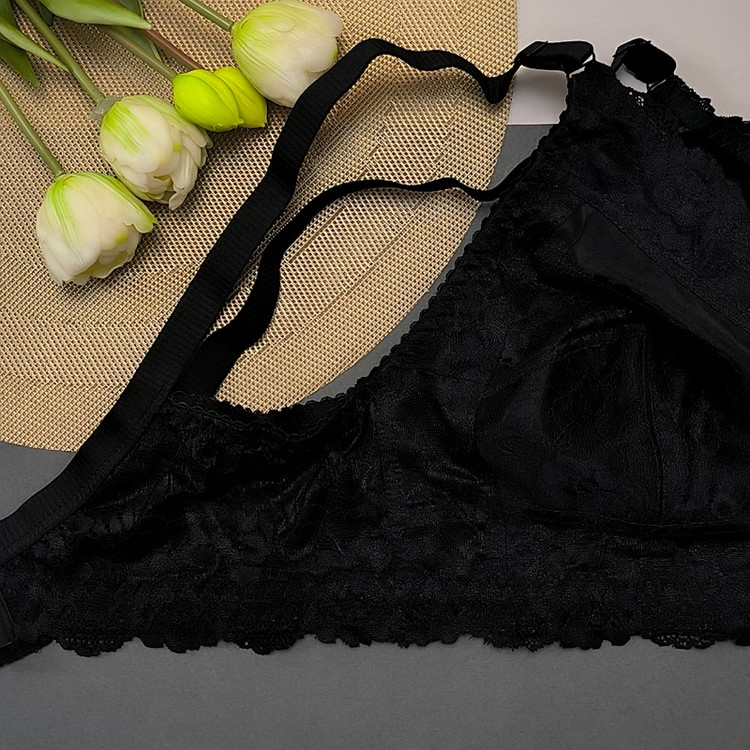 سوتین مشکی کش دوسانت پانیذ