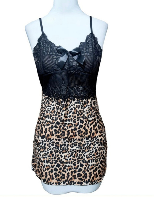 لباس خواب دو تیکه پلنگی مناسب ۳۸تا۴۴فریسایز