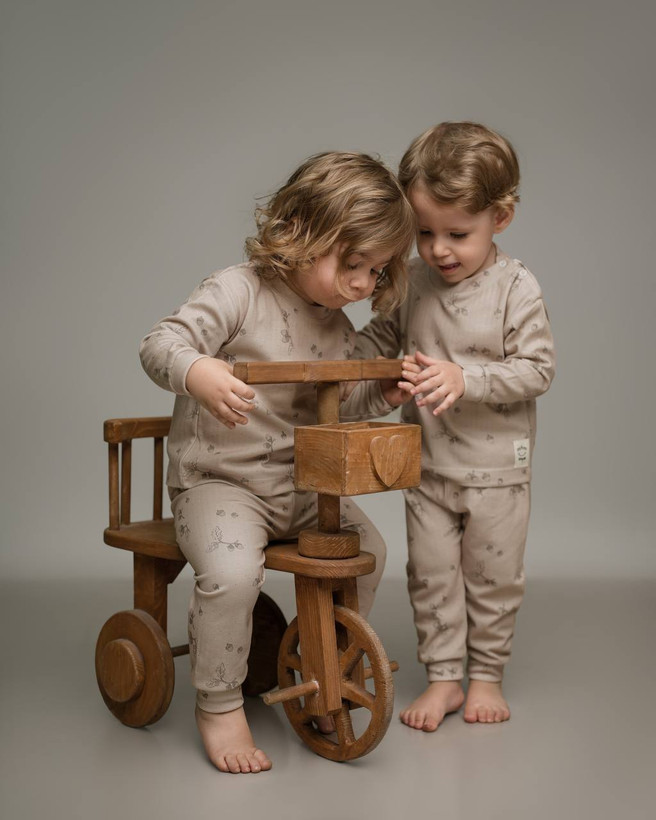 خرید آنلاین ست لباس راحتی بچگانه پنبه طرح بلوط| سایز 6 ماه تا 4 سالگی | فروشگاه پوشاک بیبی ست