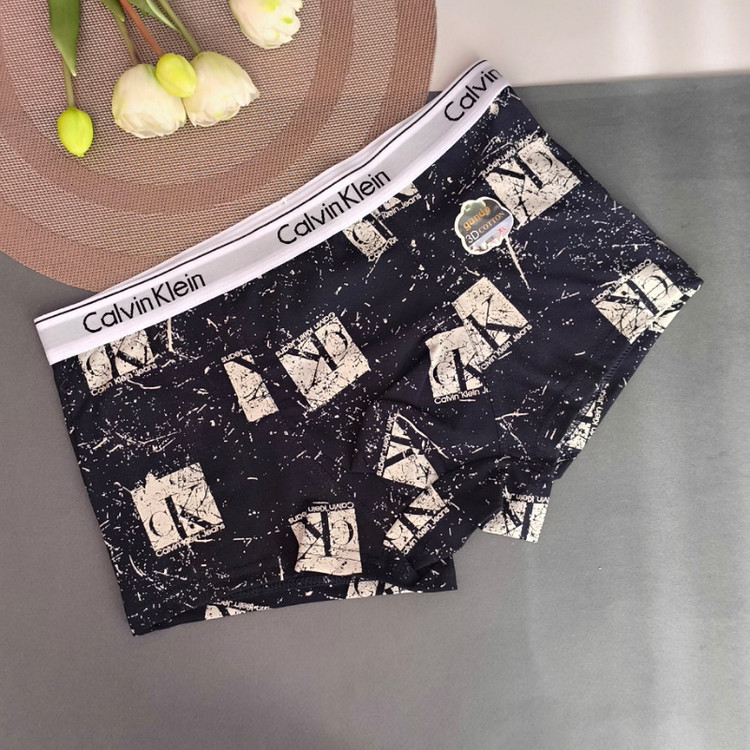 شورت پادارمردانه طرحدار مشکی