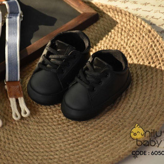 خرید اینترنتی پاپوش نوزادی کتونی ونس Vans سایز نوزاد تا 18 ماهگی (10.5 تا 12.5 سانتیمتر)
