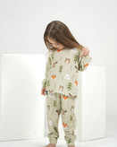 خرید لباس راحتی مادر و کودک جنس پنبه چاپ حیوانات سبز مناسب سنین 1.5 تا 8 سال و سایز free مناسب 36 تا 48