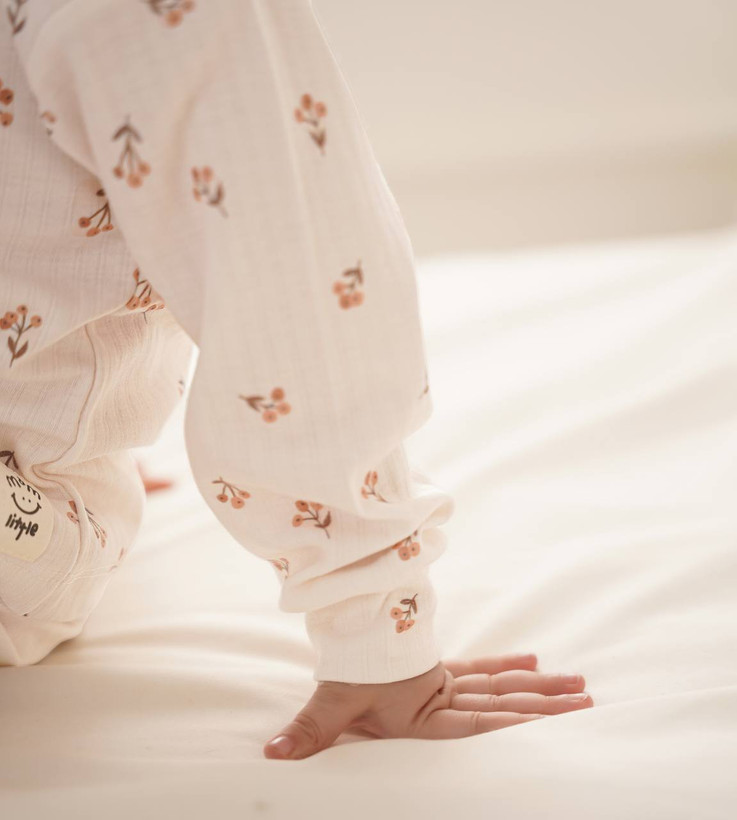 خرید ست لباس راحتی بچگانه پنبه طرح شاخه گل | سایز 6 ماه تا 4 سالگی | فروشگاه بیبی ست