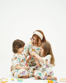 خرید لباس راحتی مادر و کودک جنس پنبه چاپ دایناسوری مناسب سنین 1.5 تا 8 سال و سایز free مناسب 36 تا 48