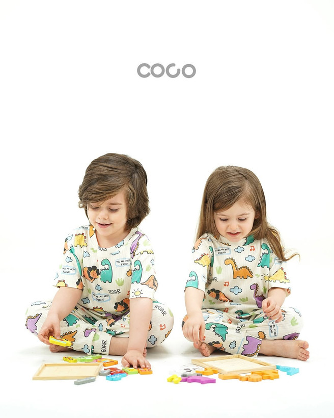 خرید لباس راحتی مادر و کودک جنس پنبه چاپ دایناسوری مناسب سنین 1.5 تا 8 سال و سایز free مناسب 36 تا 48