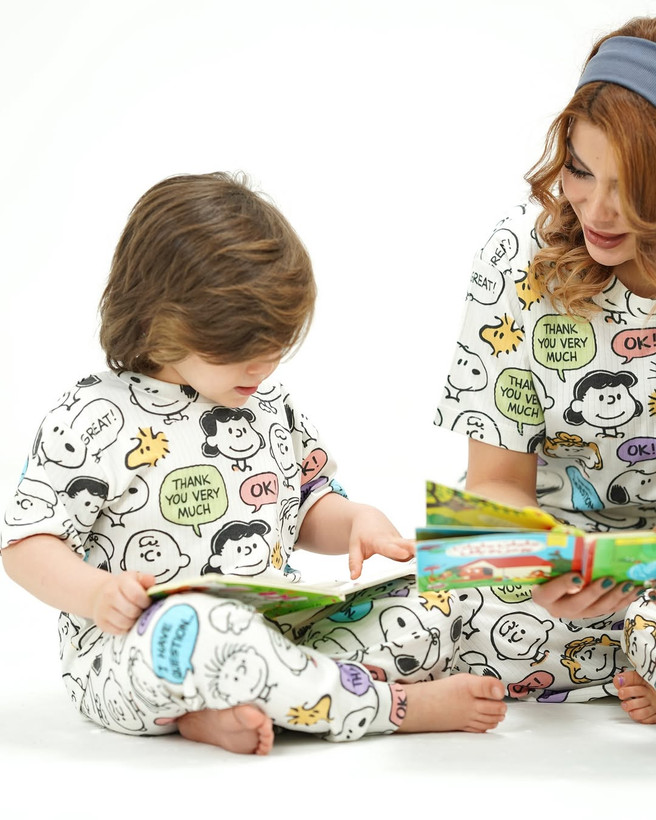 خرید لباس راحتی مادر و کودک جنس پنبه چاپ اسنوپی مناسب سنین 1.5 تا 8 سال و سایز free مناسب 36 تا 48