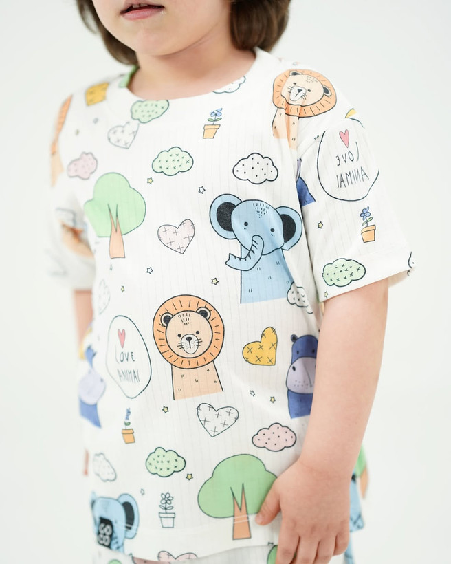 خرید لباس راحتی مادر و کودک جنس پنبه چاپ جنگل مناسب سنین 1.5 تا 8 سال و سایز free مناسب 36 تا 48