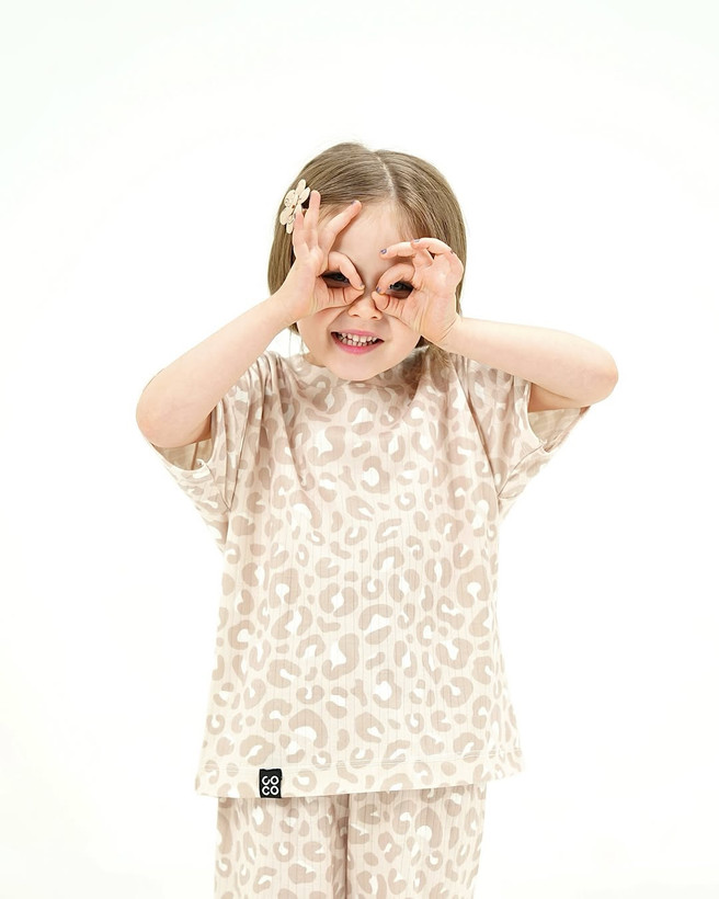 خرید لباس راحتی مادر و کودک جنس پنبه چاپ پلنگی مناسب سنین 1.5 تا 8 سال و سایز free مناسب 36 تا 48