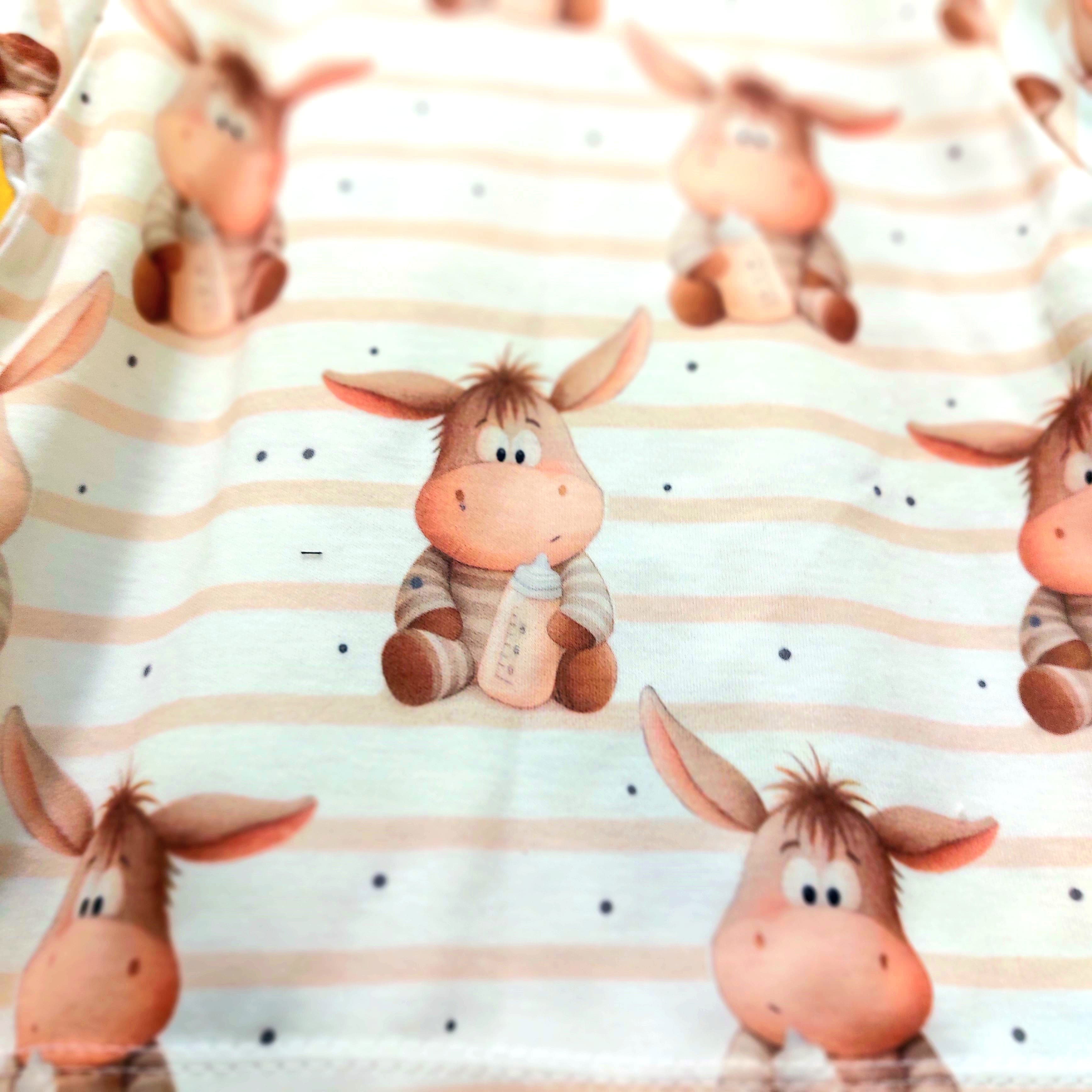 خرید آستین کوتاه و شلوار راحتی بچگونه 1 تا 6 سال سایزبندی 35 تا 50 قابل شستشو با وایتکس