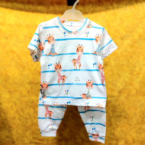 خرید آستین کوتاه و شلوار راحتی بچگونه 1 تا 6 سال سایزبندی 35 تا 50 قابل شستشو با وایتکس