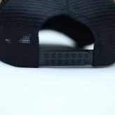 کلاه بیسبالی پشت تور مدل زارا کنفی